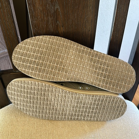 Sanuk Men’s Sidewalk Surfers Slip On Lightweight Shoes Sage Green Size 9 - Picture 10 of 10